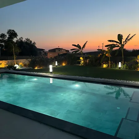 Luxurious In With Private Pool * Çeşme